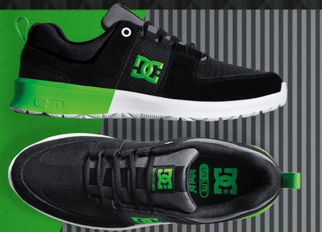 DC shoes sneakers